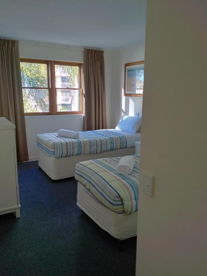 Camargue Beachfront Apartments Maroochydore Buitenkant foto