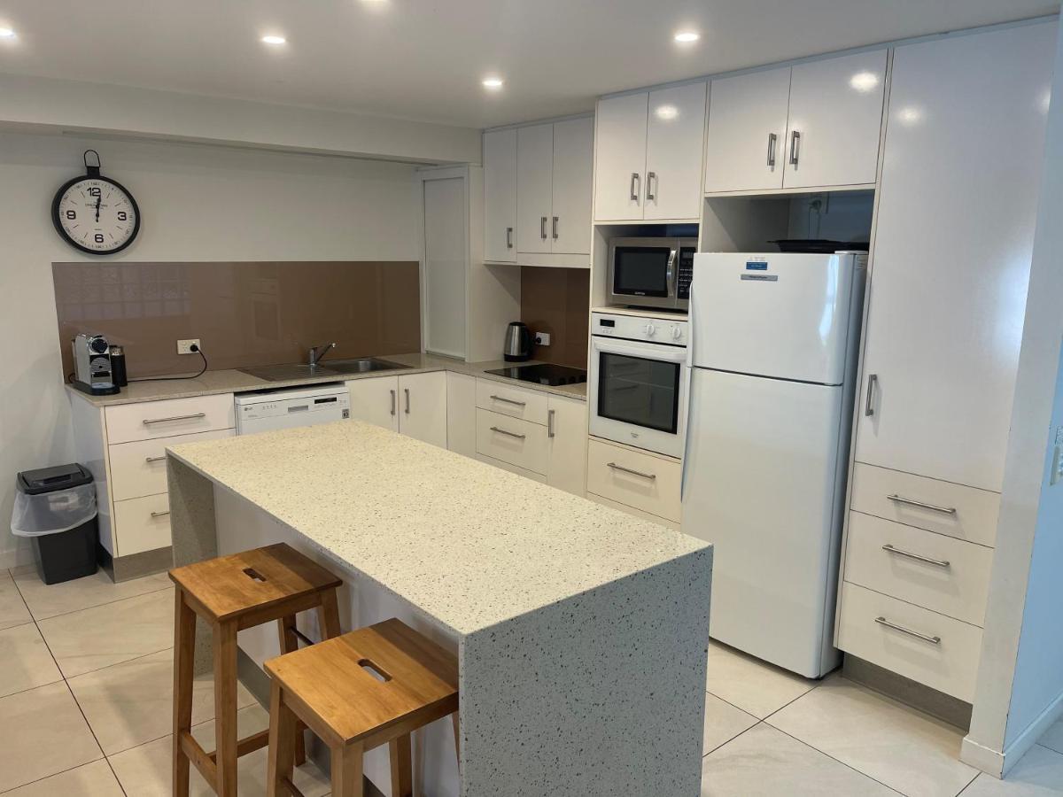 Camargue Beachfront Apartments Maroochydore Buitenkant foto