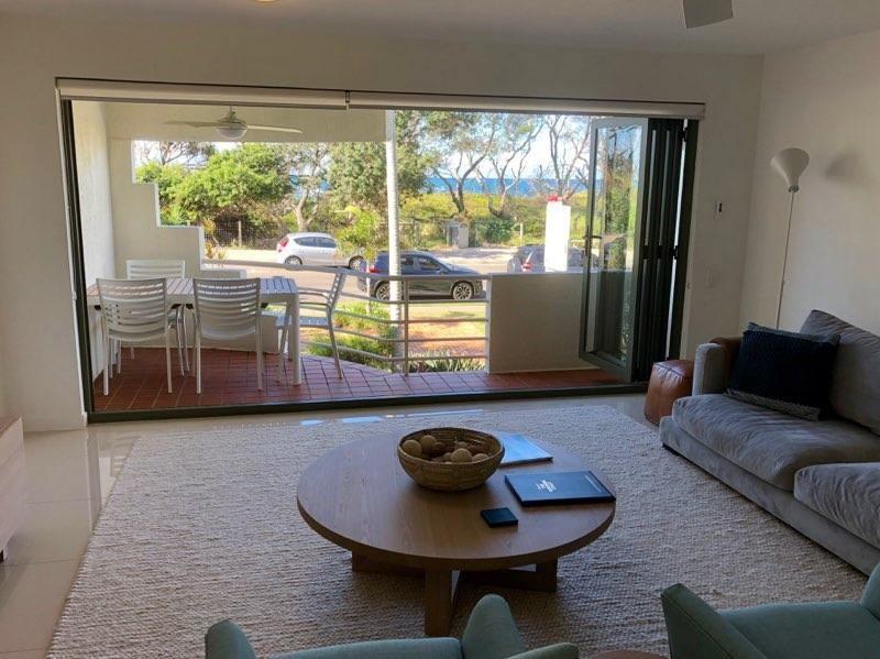 Camargue Beachfront Apartments Maroochydore Buitenkant foto